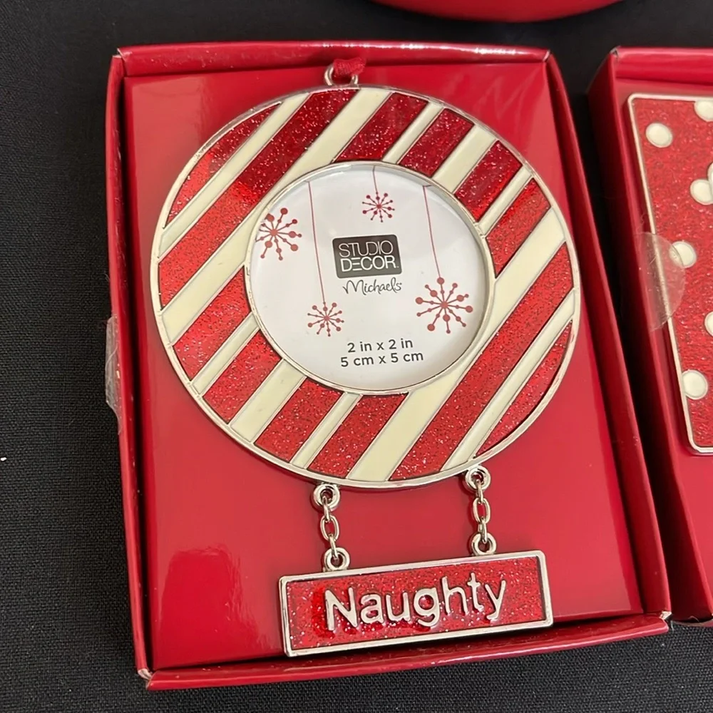 💸 Deck the Paws Ceramic Treat Container & Naughty/Nice Picture Frame Ornamental